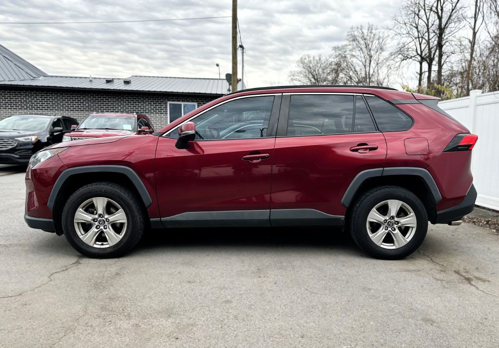 2019 Toyota Rav4 Image 2