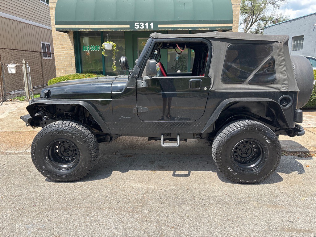 2004 Jeep Wrangler Image 6
