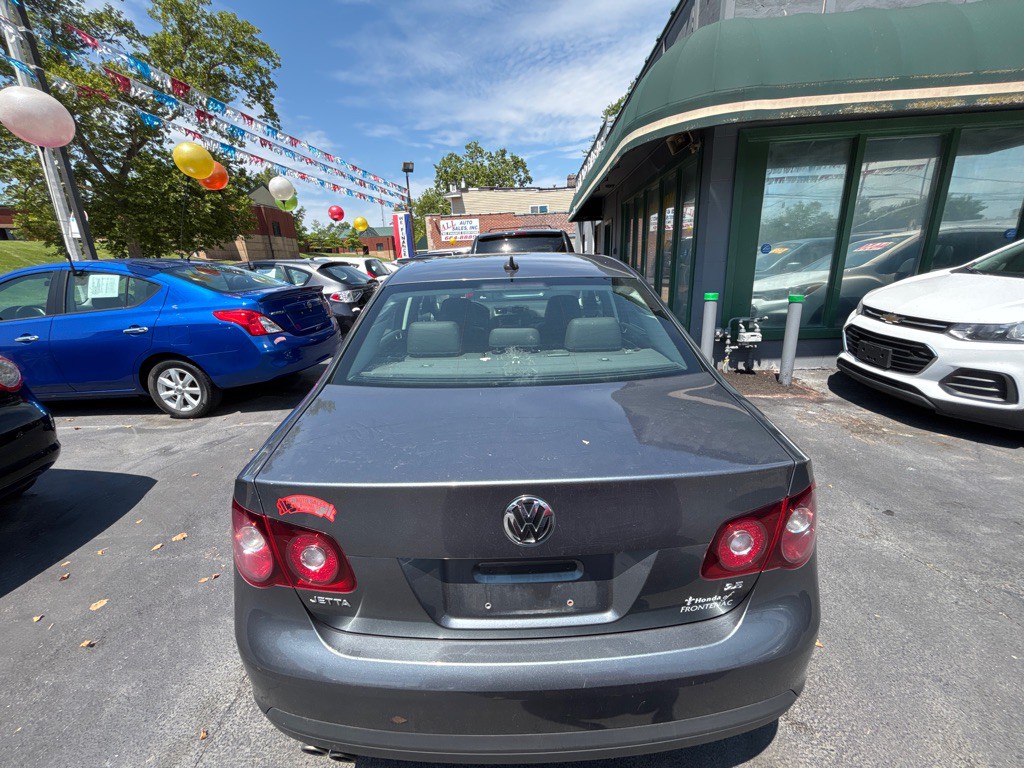 2008 Volkswagen Jetta Image 8