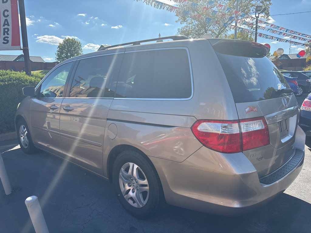 2007 Honda Odyssey Image 4
