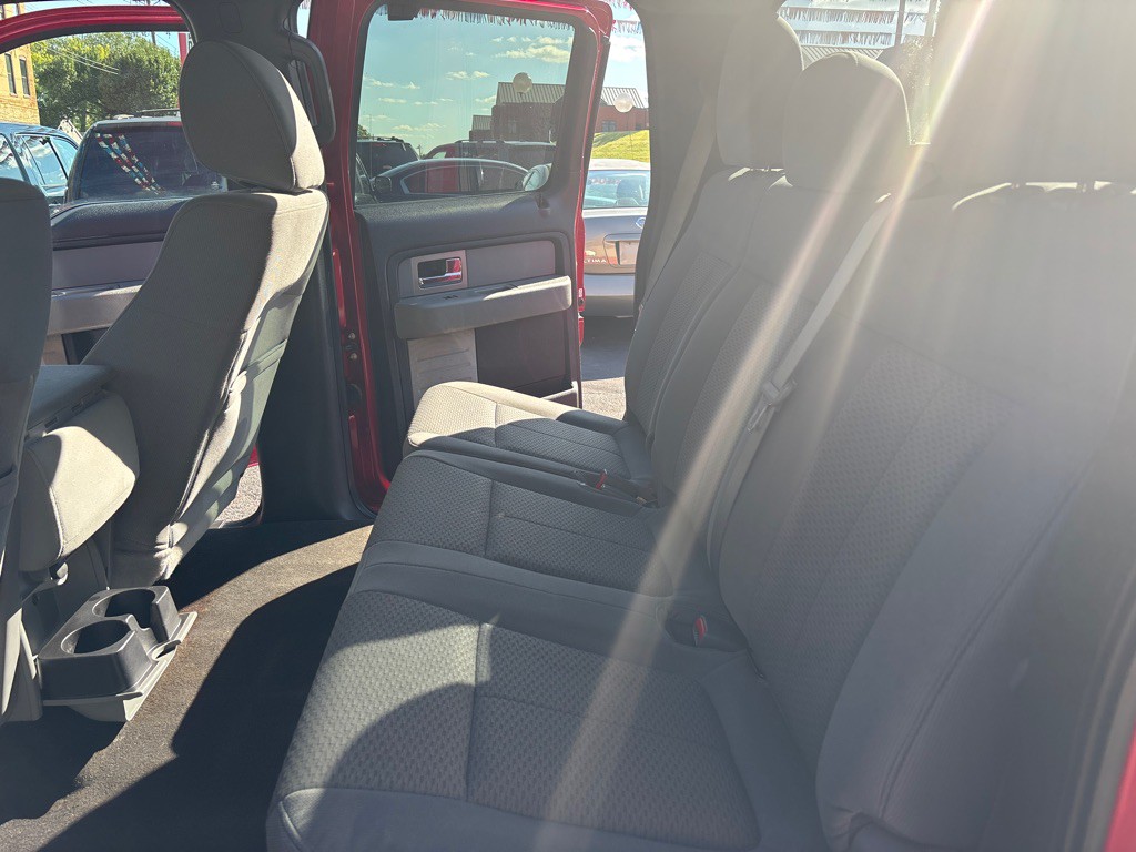 2011 Ford F-150 Image 12