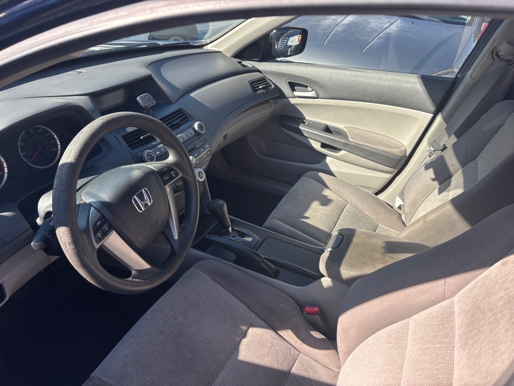 2010 Honda Accord Image 7