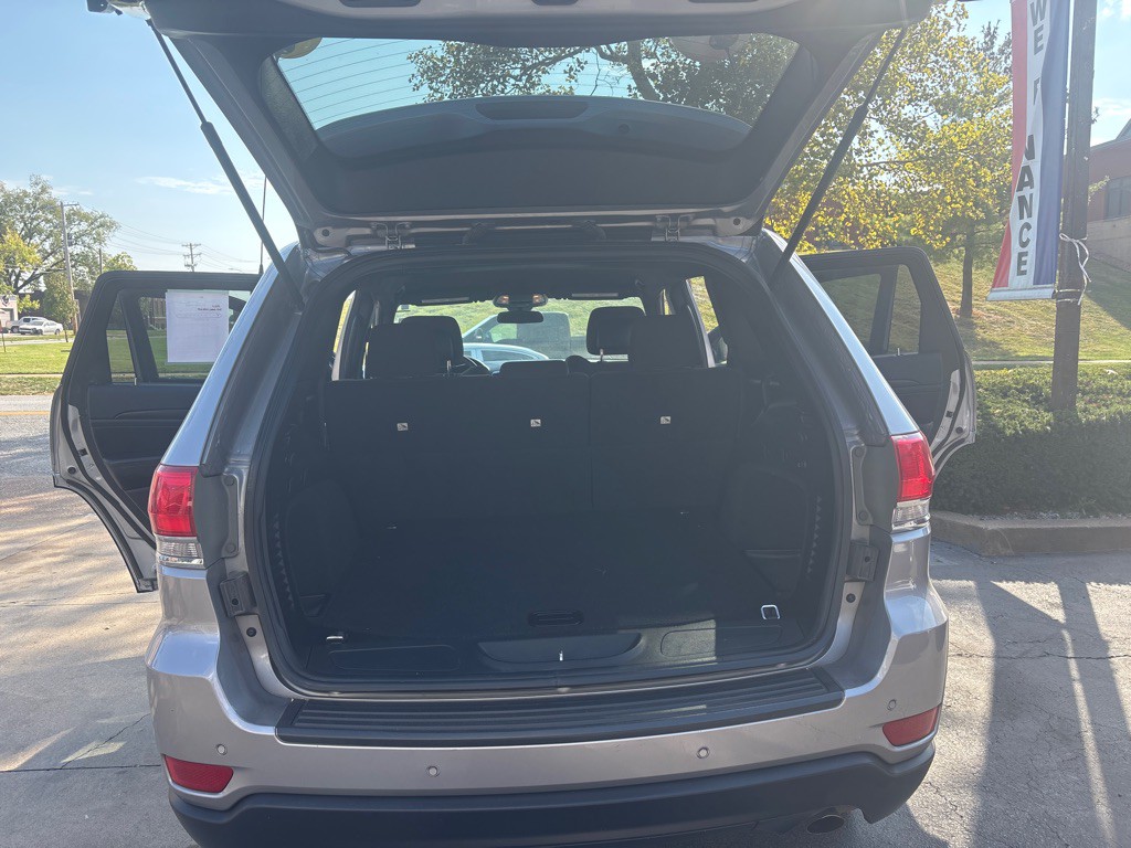 2018 Jeep Grand Cherokee Image 10