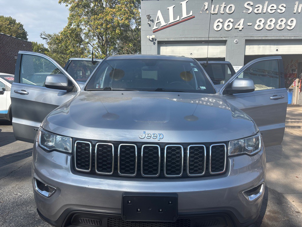 2018 Jeep Grand Cherokee Image 11