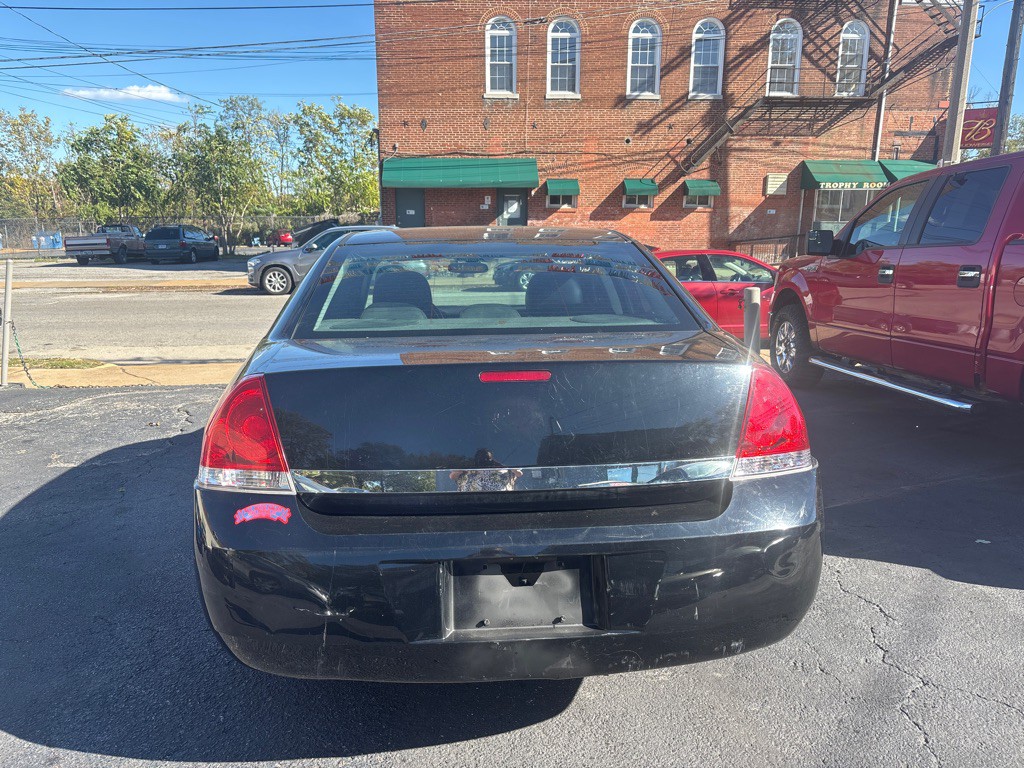 2010 Chevrolet Impala Image 8