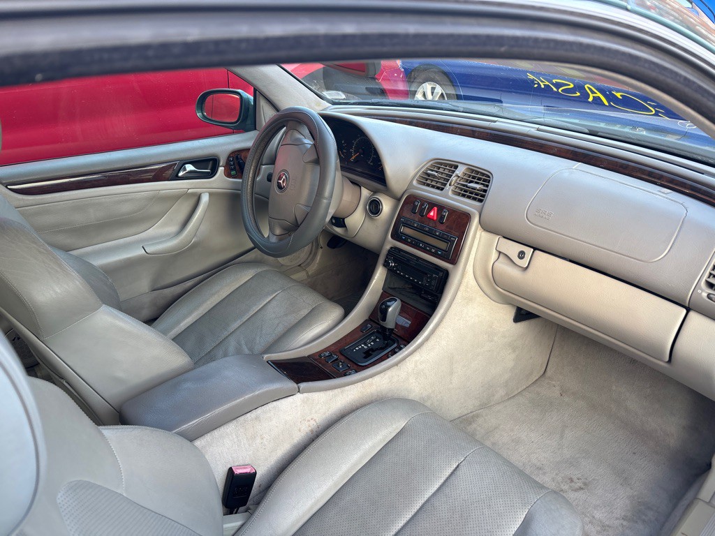 1998 Mercedes-Benz CLK-Class Image 8
