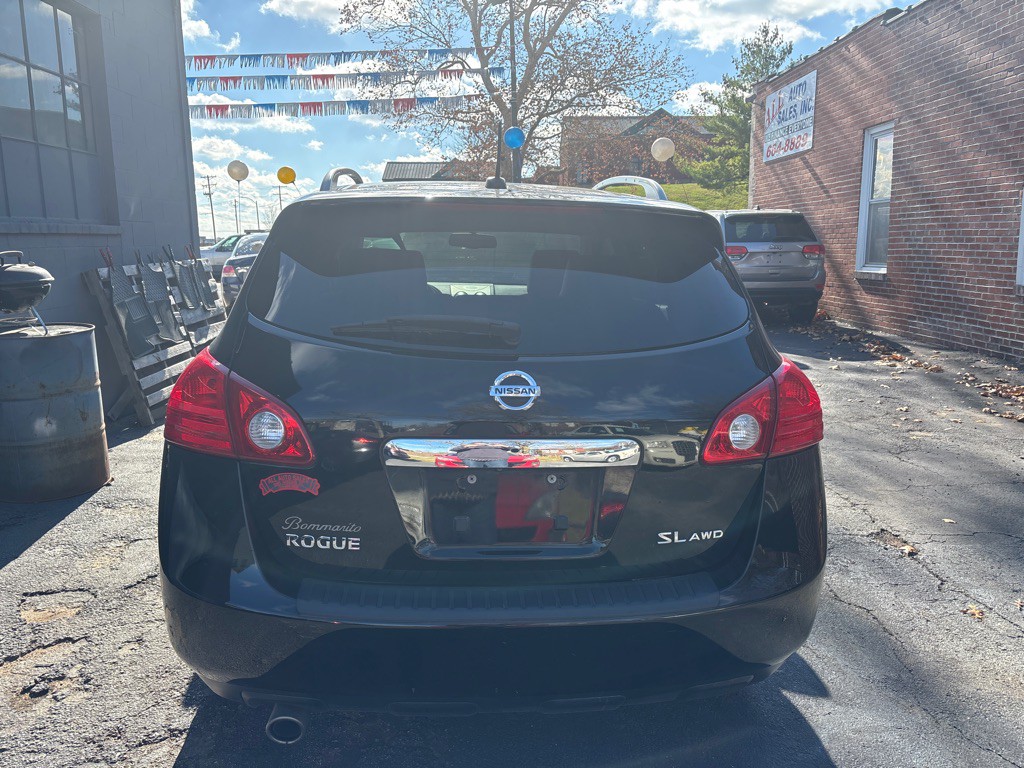 2011 Nissan Rogue Image 8