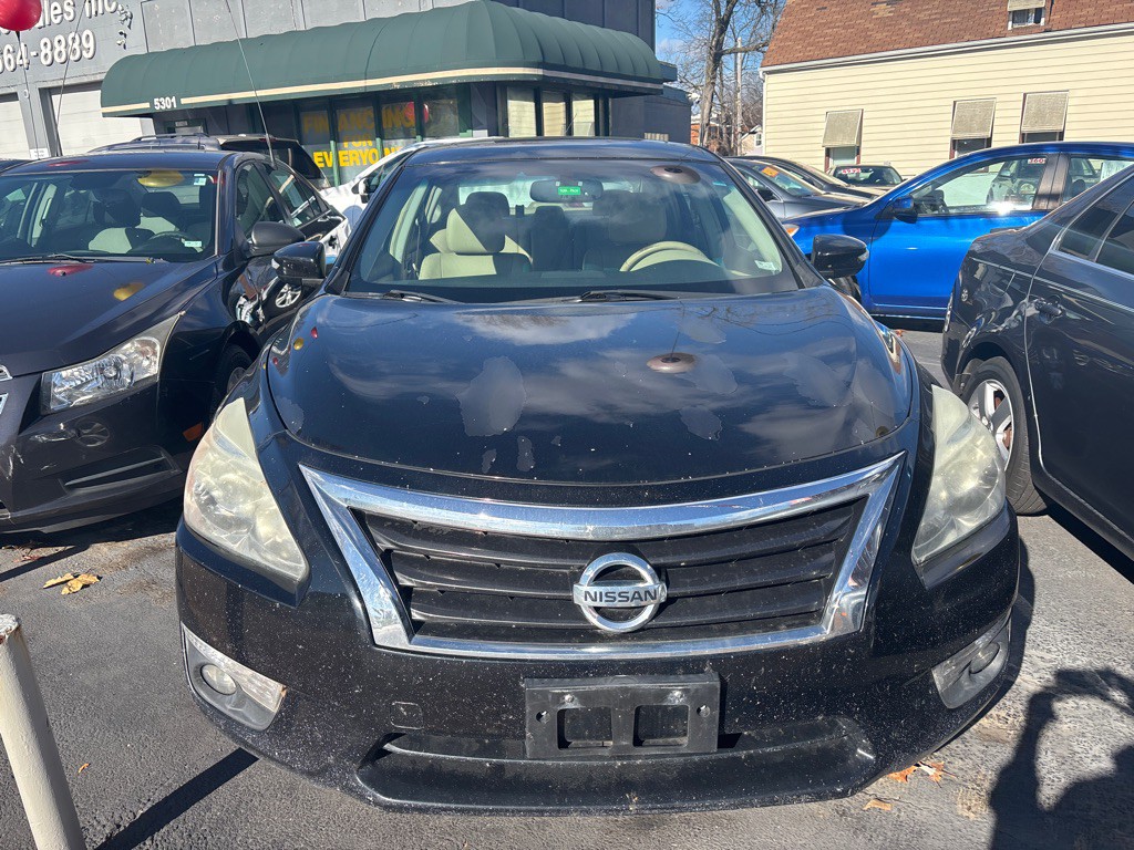 2013 Nissan Altima Image 2