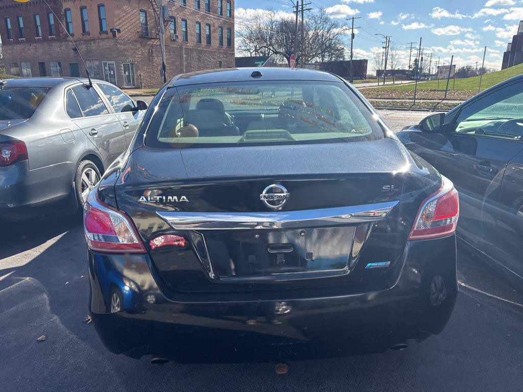 2013 Nissan Altima Image 5