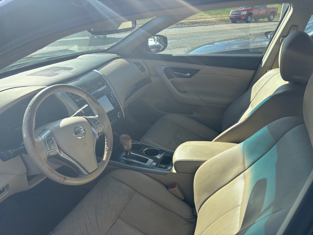 2013 Nissan Altima Image 7