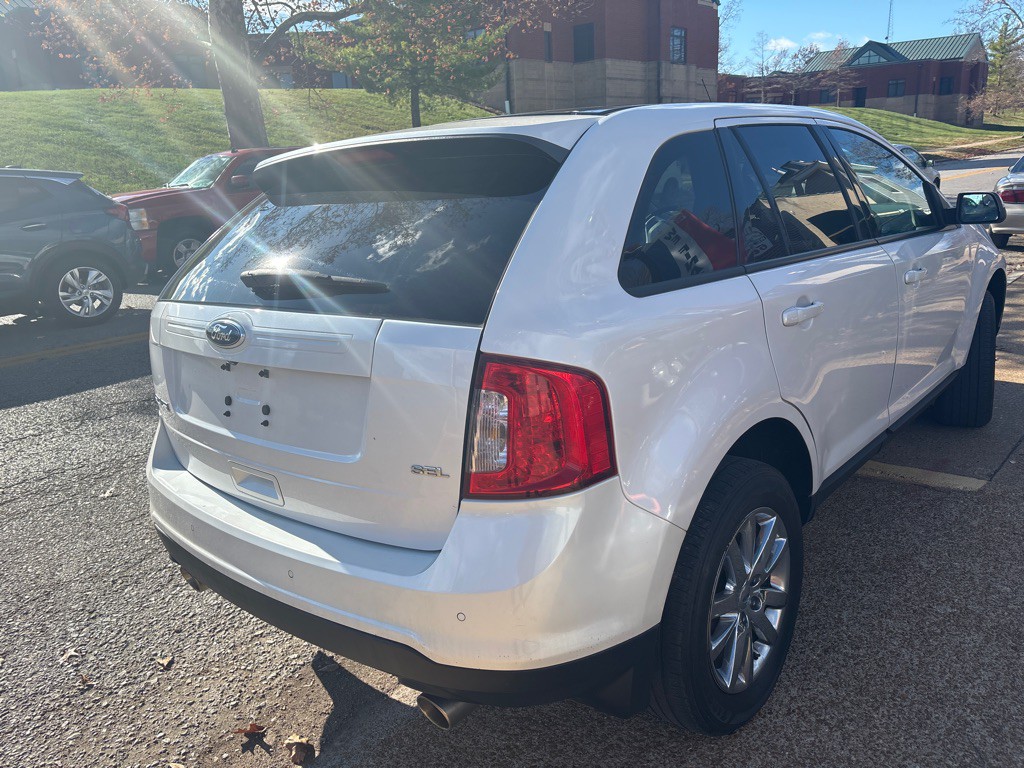 2013 Ford Edge Image 7