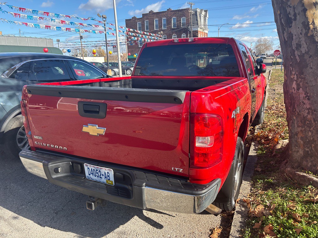 2010 Chevrolet Silverado 1500 Image 4