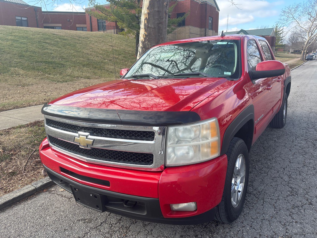 2010 Chevrolet Silverado 1500 Image 3