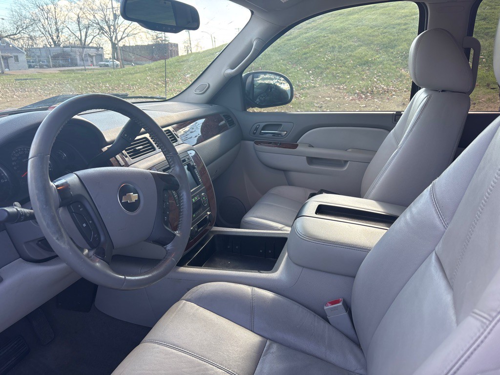 2010 Chevrolet Silverado 1500 Image 4