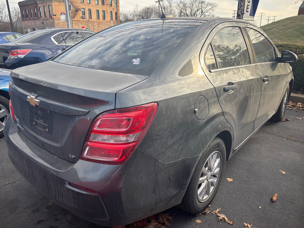 2017 Chevrolet Sonic Image 7