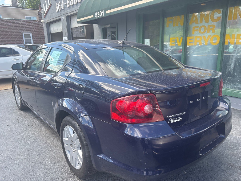 2014 Dodge Avenger Image 5