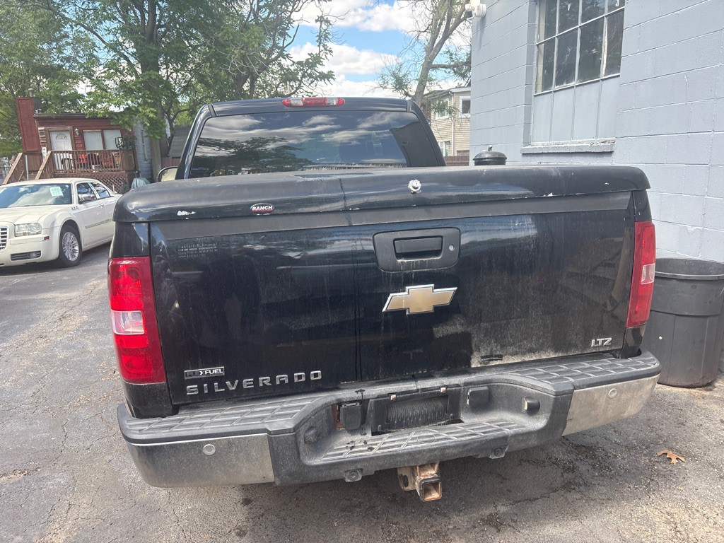 2009 Chevrolet Silverado 1500 Image 3