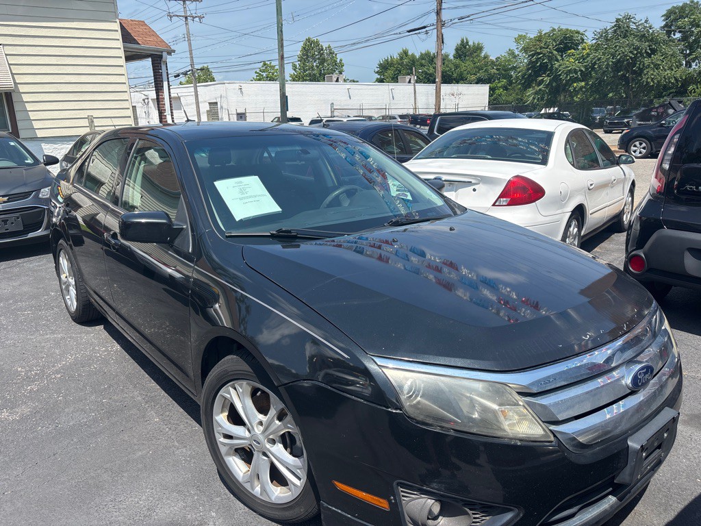 2012 Ford Fusion Image 2