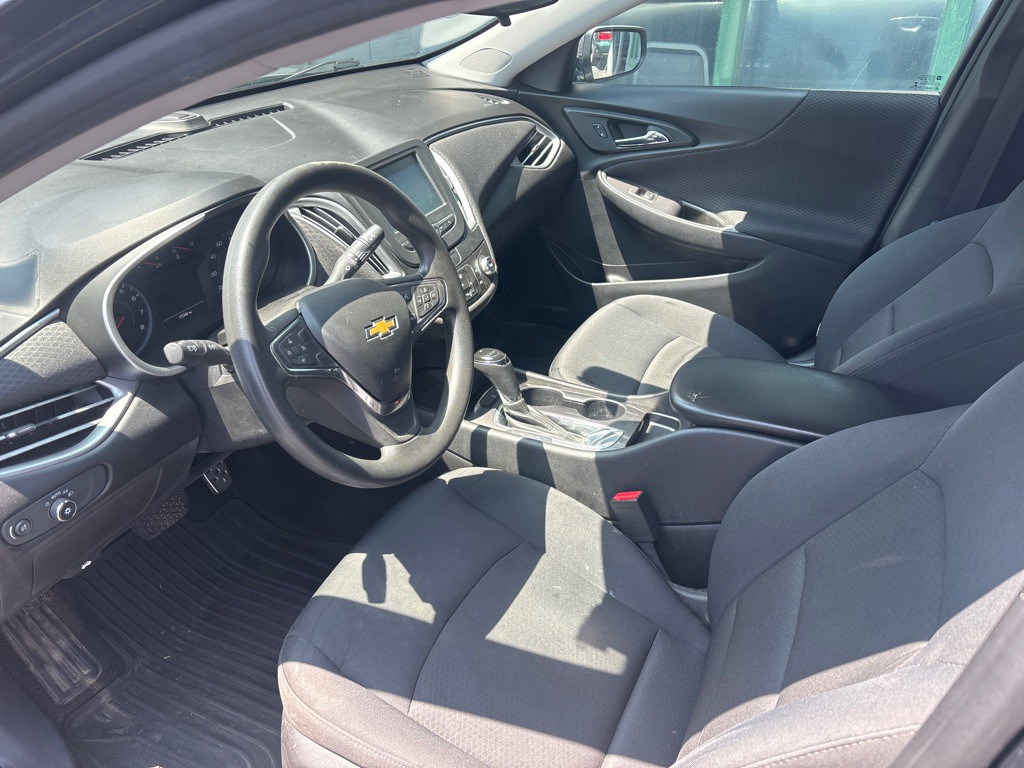 2017 Chevrolet Malibu Image 7