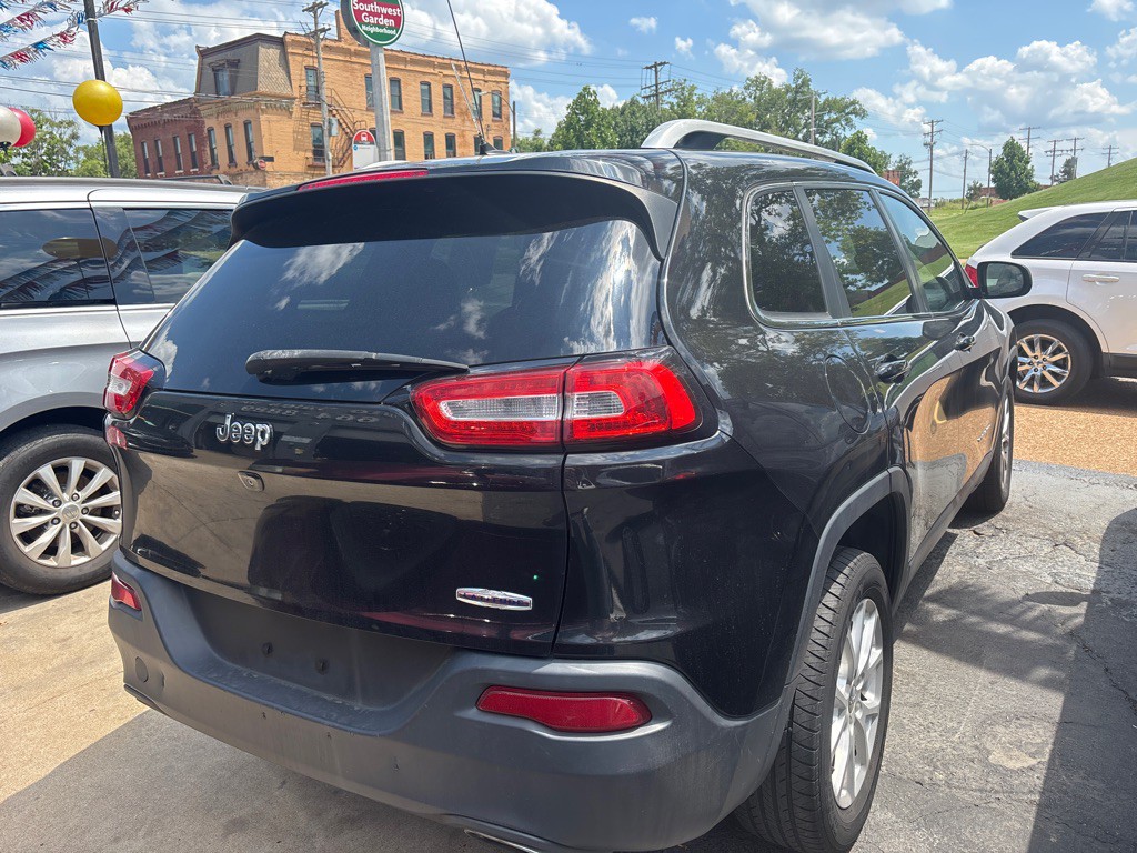 2015 Jeep Cherokee Image 6