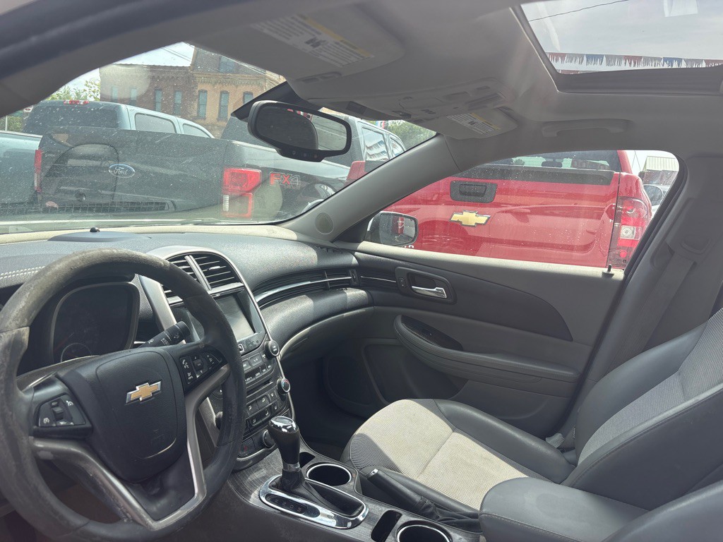 2014 Chevrolet Malibu Image 8