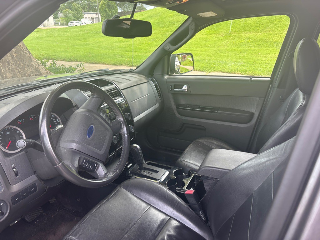 2012 Ford Escape Image 8