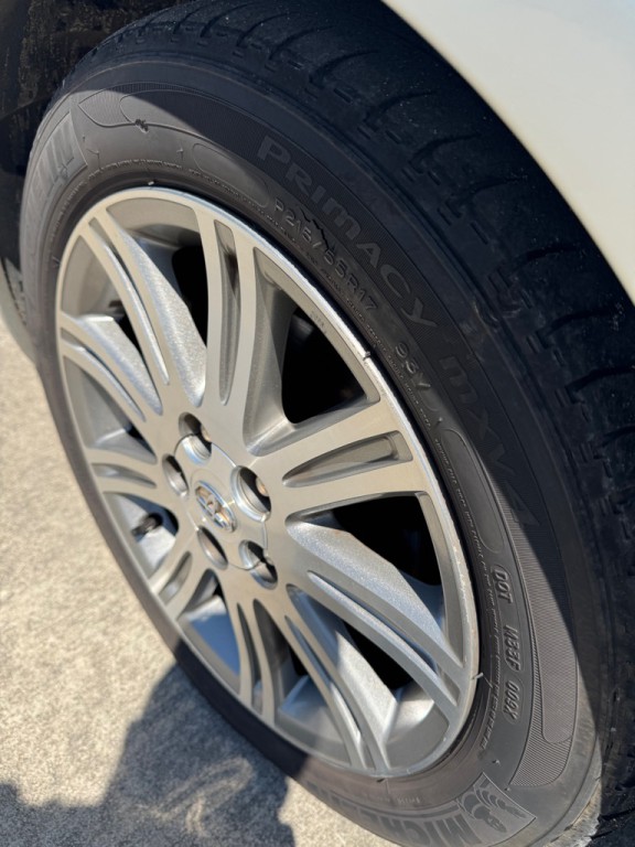 2005 Toyota Avalon Image 3