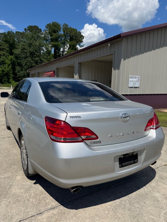 2005 Toyota Avalon Image 8