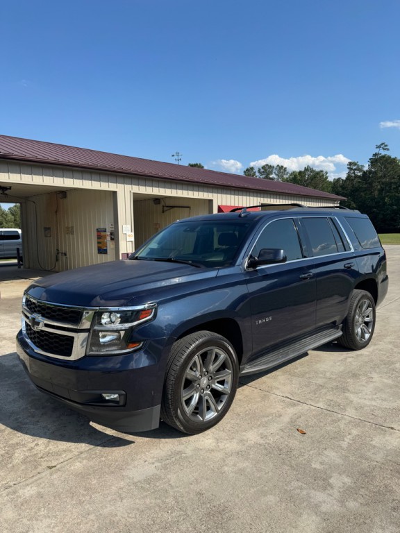2017 Chevrolet Tahoe Image 1