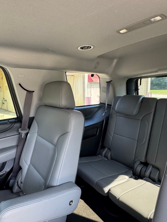 2017 Chevrolet Tahoe Image 10