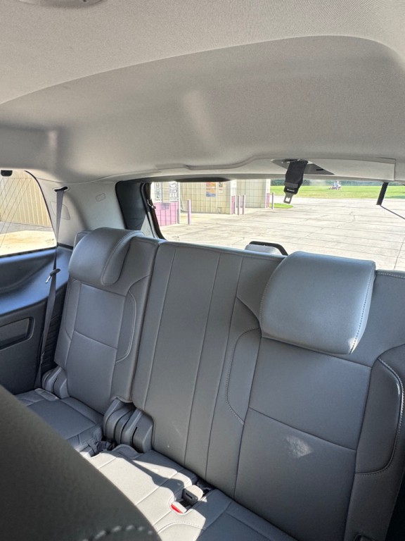 2017 Chevrolet Tahoe Image 11