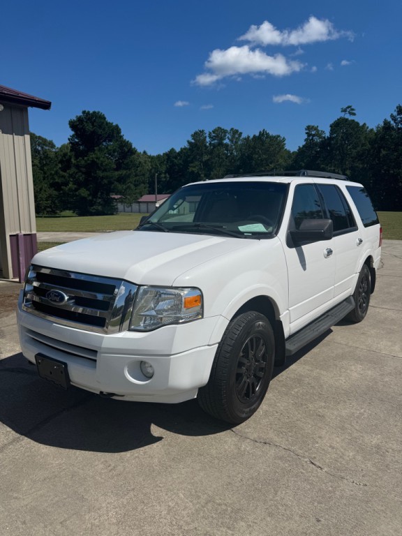 2012 Ford Expedition Image 1