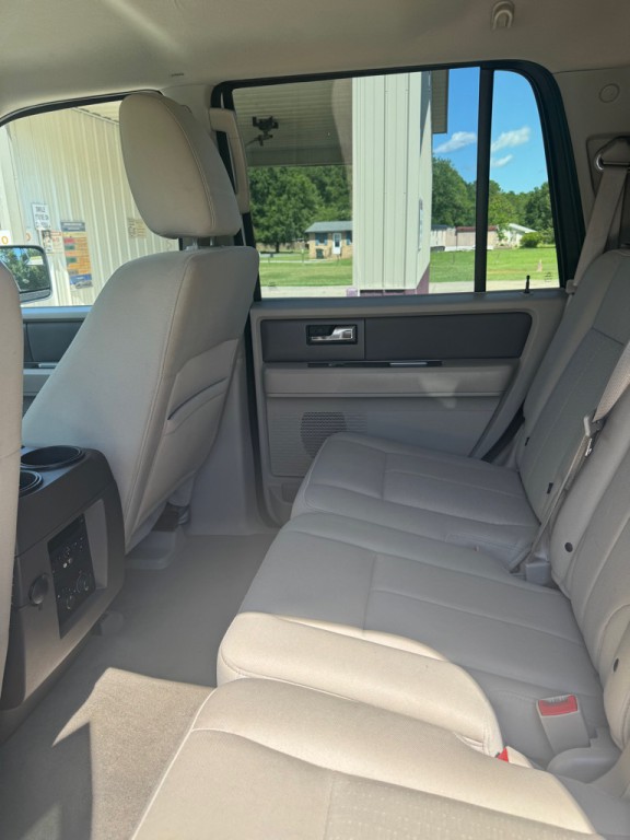 2012 Ford Expedition Image 6