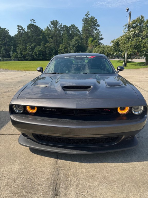 2022 Dodge Challenger Image 2