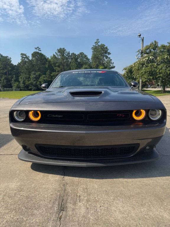 2022 Dodge Challenger Image 3