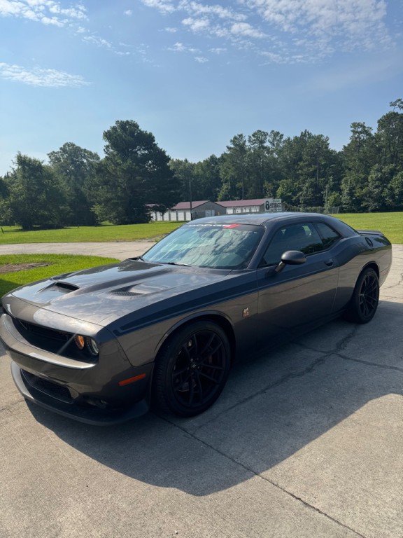 2022 Dodge Challenger Image 4