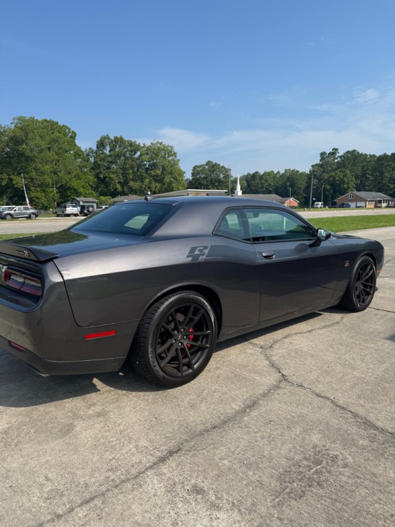2022 Dodge Challenger Image 22