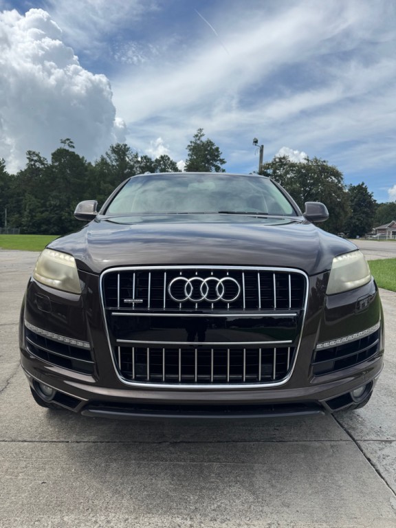 2011 Audi Q7 Image 2