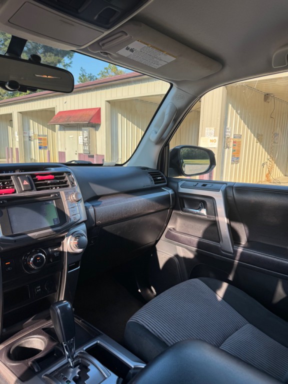 2016 Toyota 4Runner Image 5