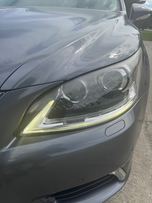 2014 Lexus LS 460 Image 3