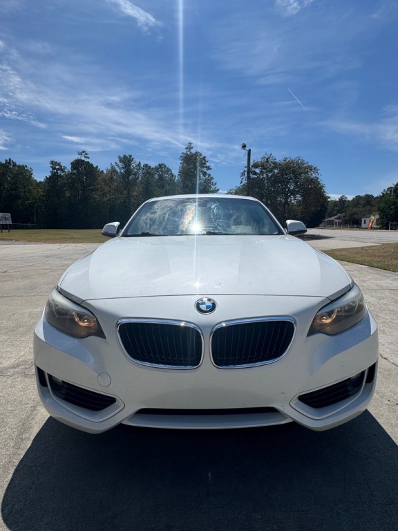 2014 BMW 2 Series Image 2