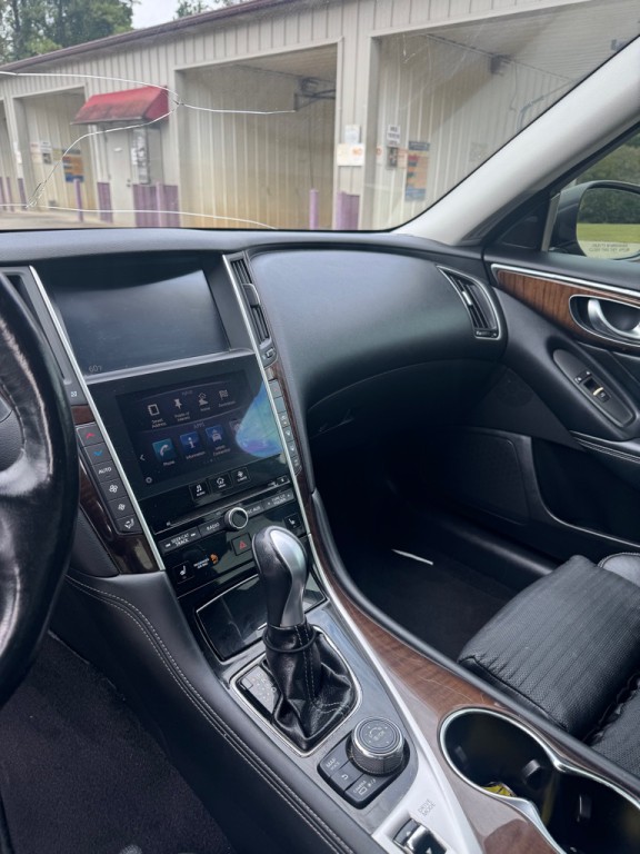 2014 INFINITI Q50 Image 4