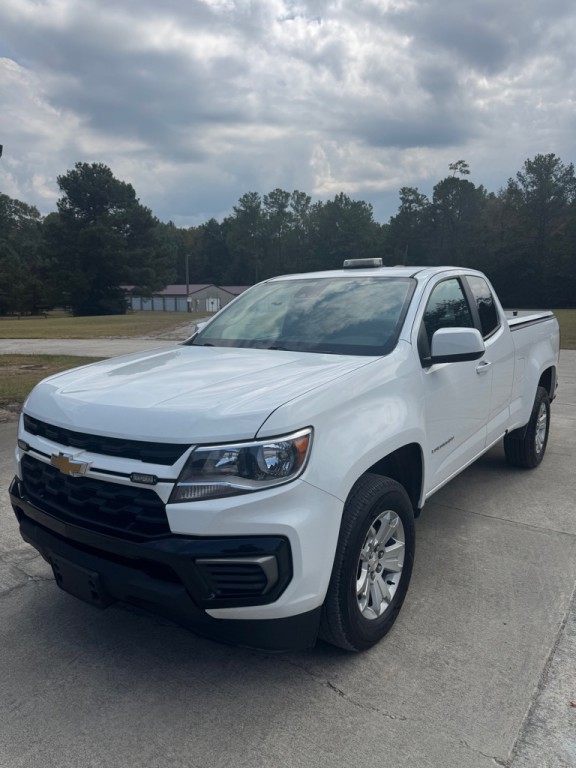 2022 Chevrolet Colorado Image 1