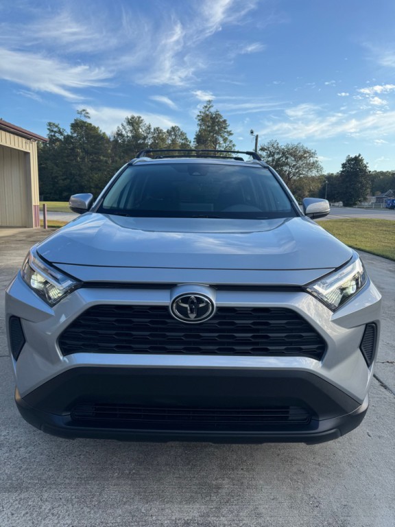 2022 Toyota Rav4 Image 2
