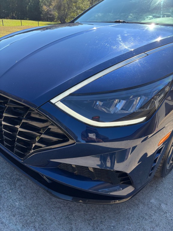 2021 Hyundai Sonata Image 2