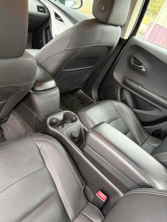 2013 Chevrolet Volt Image 10