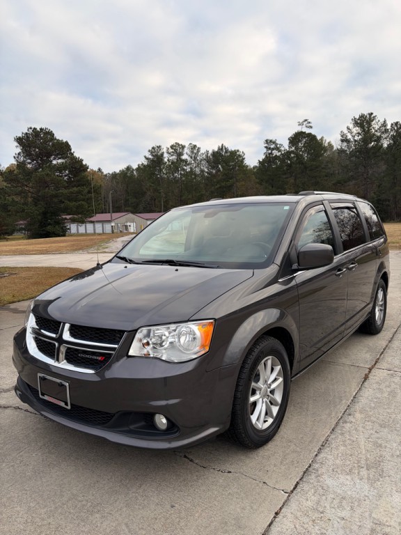 2019 Dodge Grand Caravan Image 1