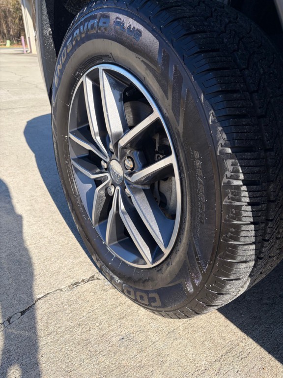 2018 Jeep Grand Cherokee Image 11