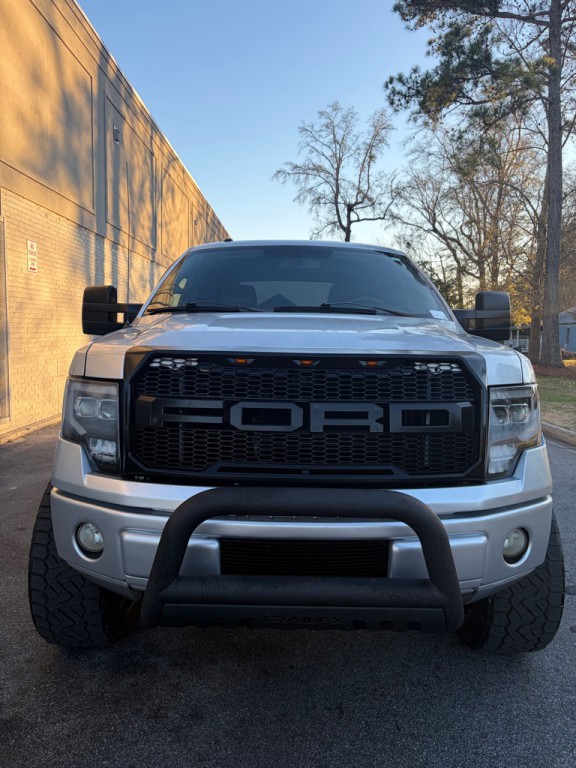 2010 Ford F-150 Image 2