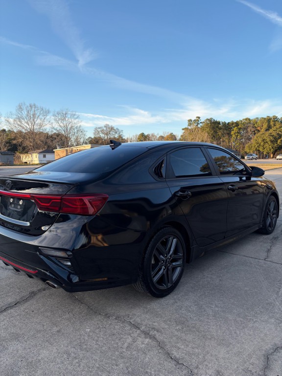 2021 Kia Forte Image 15